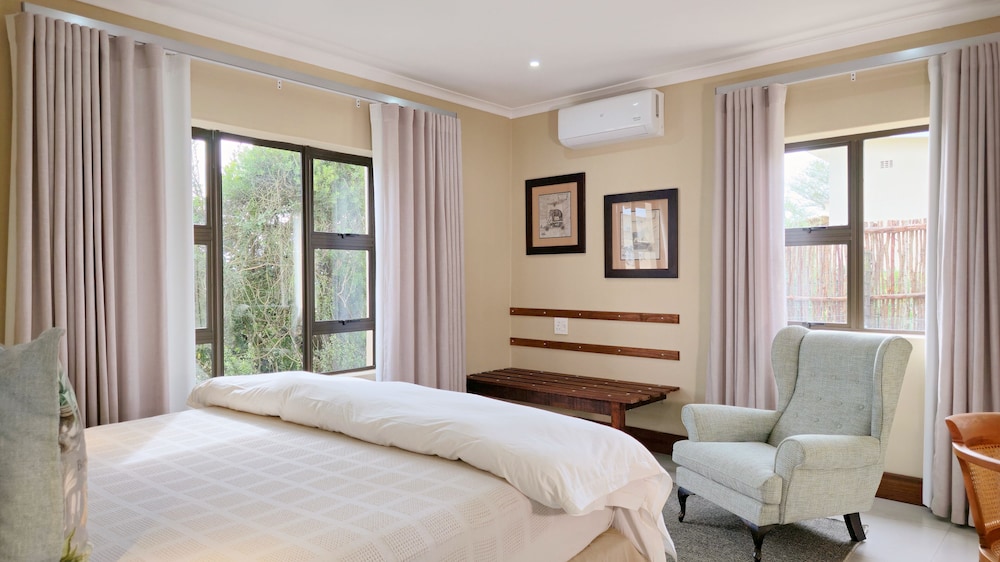 Cottage (Private Self-Catering) photo 3