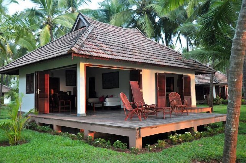 Sea View Deluxe Cottage photo 2