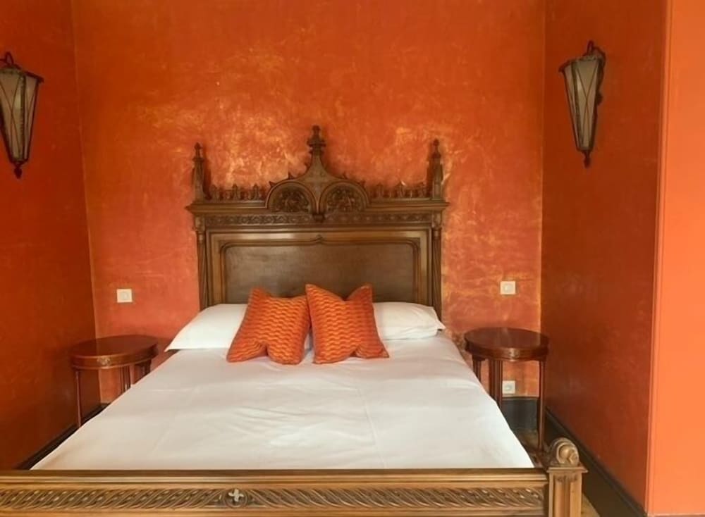 Deluxe Double Room, Ensuite - Photo 1
