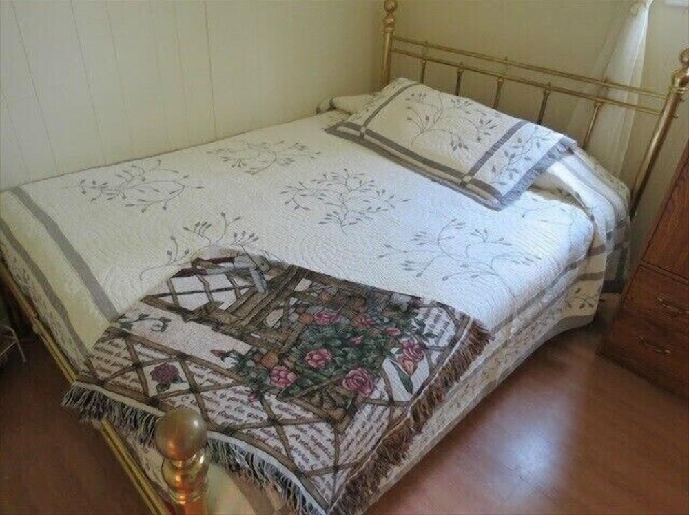 Signature Cottage, 2 Bedrooms, Mountain View photo 2