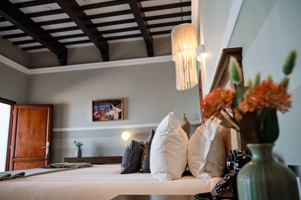 Deluxe Room, Ocean View (conchita)