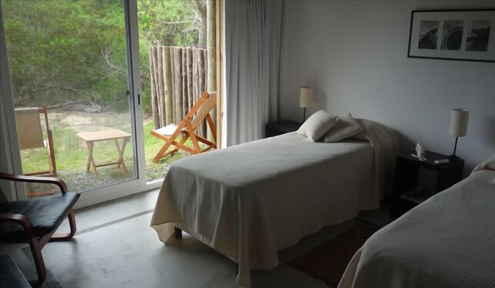 Standard Room photo 2