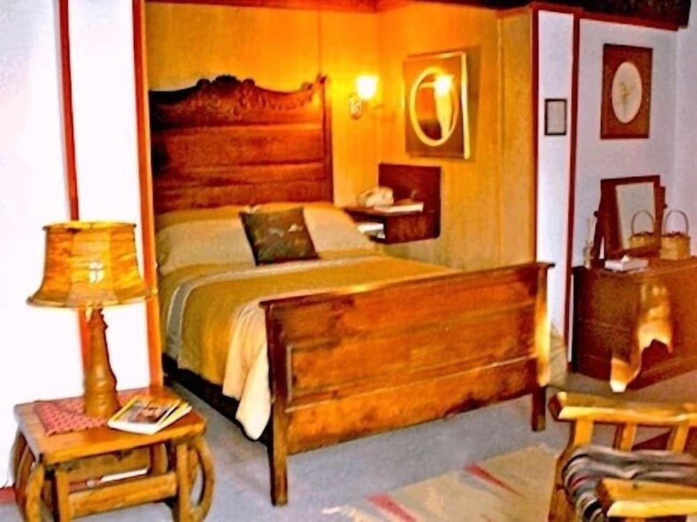 The Santa Fe Room