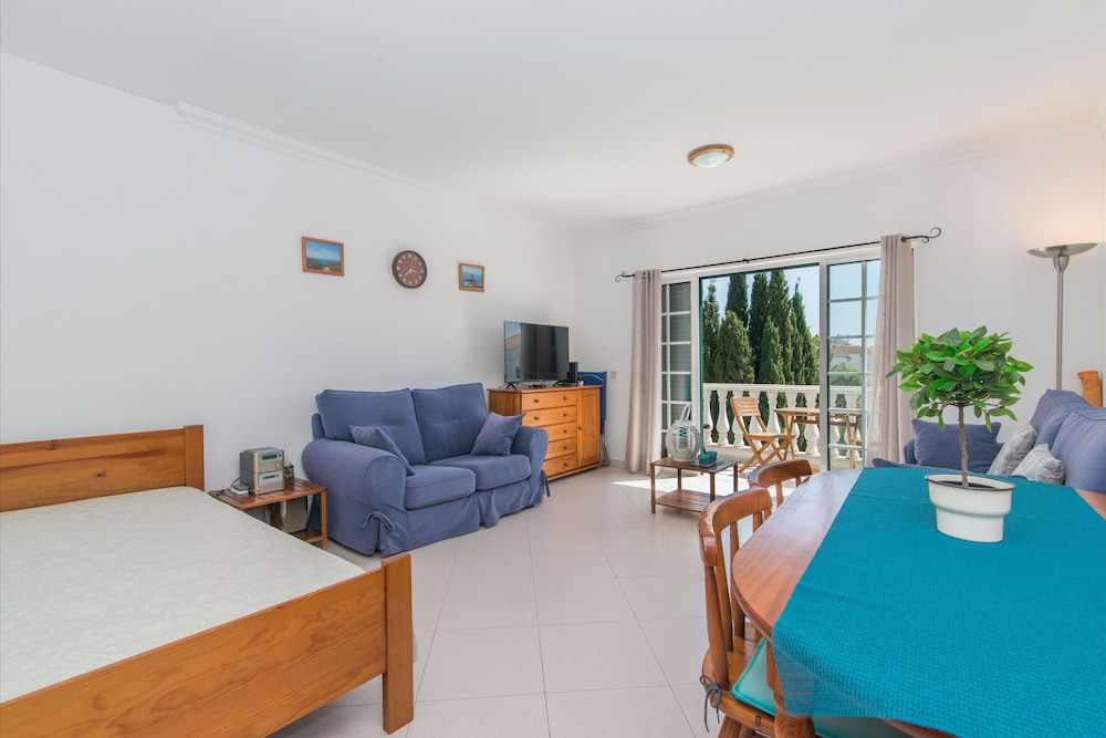 Apartment, 1 Bedroom, Smoking, Balcony