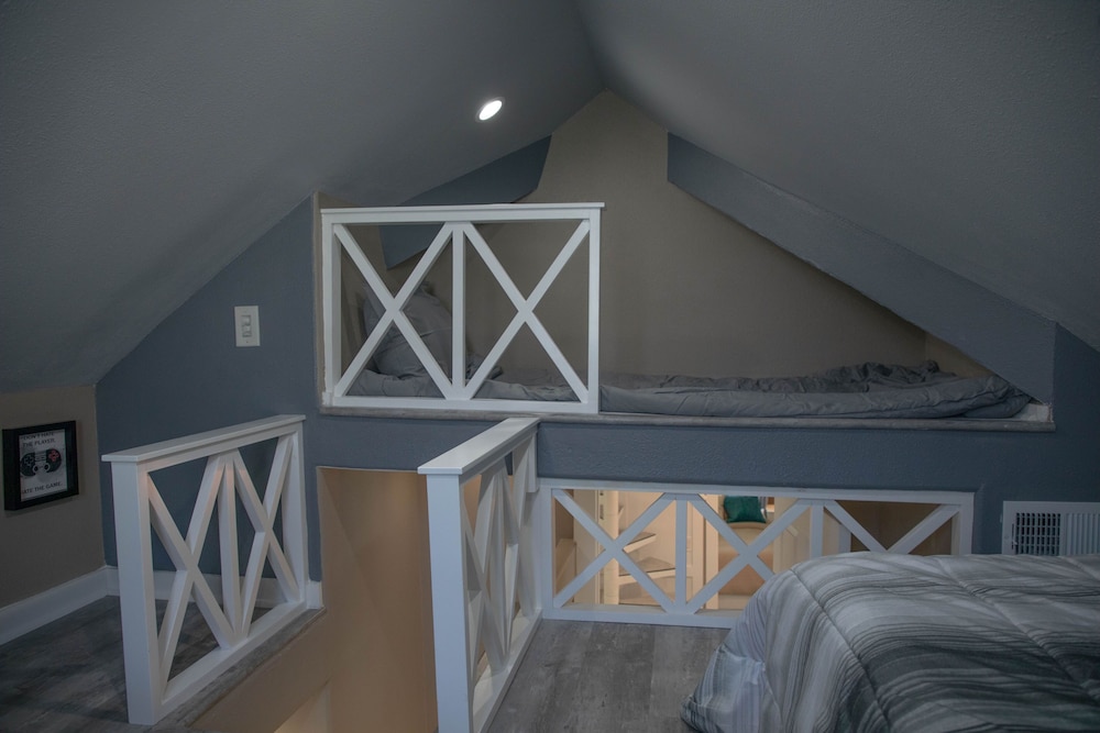 Family Home with Private Pool Yard Only 24 Mi to Disney, Bilde 56