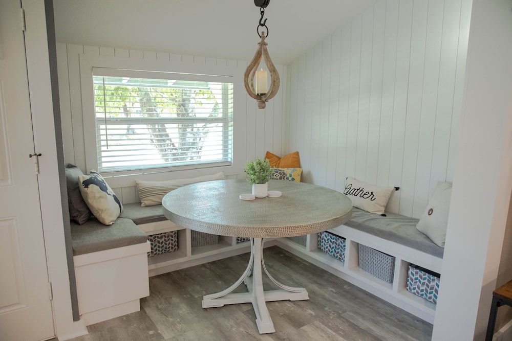 Family Home with Private Pool Yard Only 24 Mi to Disney, Bilde 22