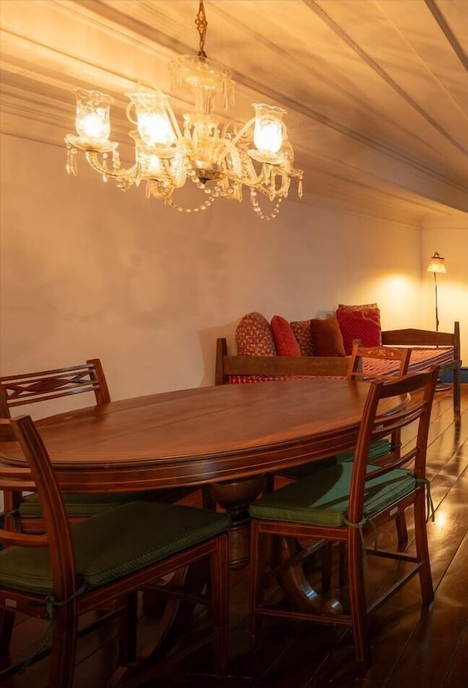Executive Room photo 1