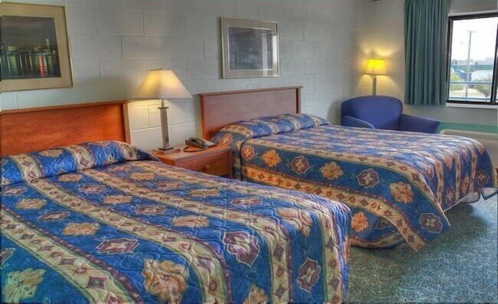 Standard Room, 2 Double Beds, Non Smoking photo 2
