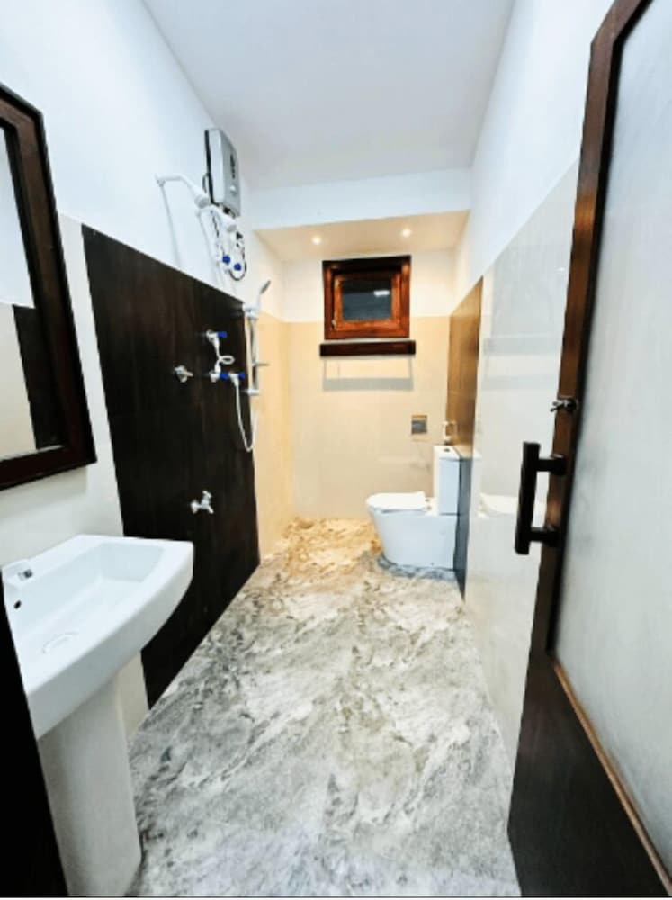 Standard Cabin, Balcony, Lake View photo 2