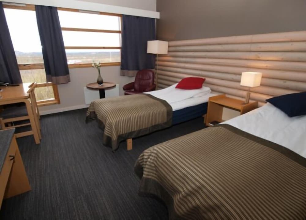 Standard Twin Room, 2 Twin Beds photo 3