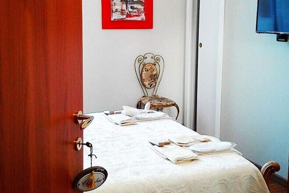 Double Room, Shared Bathroom