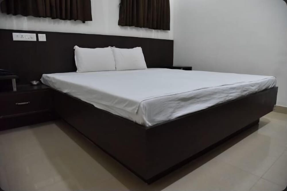 Standard Room photo 2