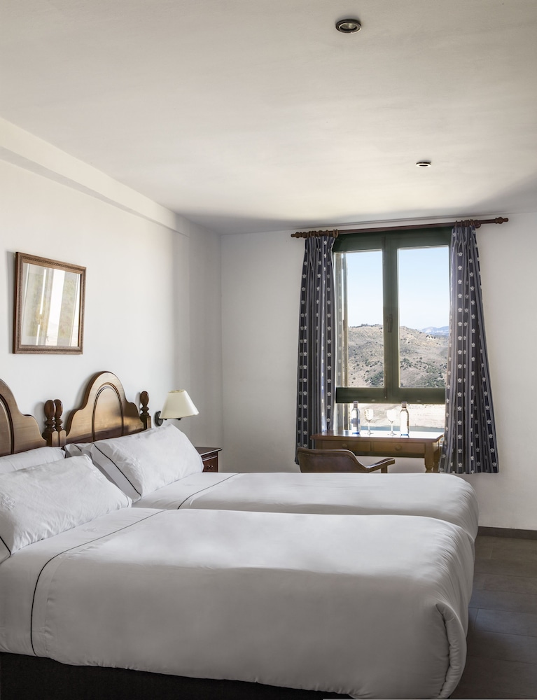 Double Room - Photo 4