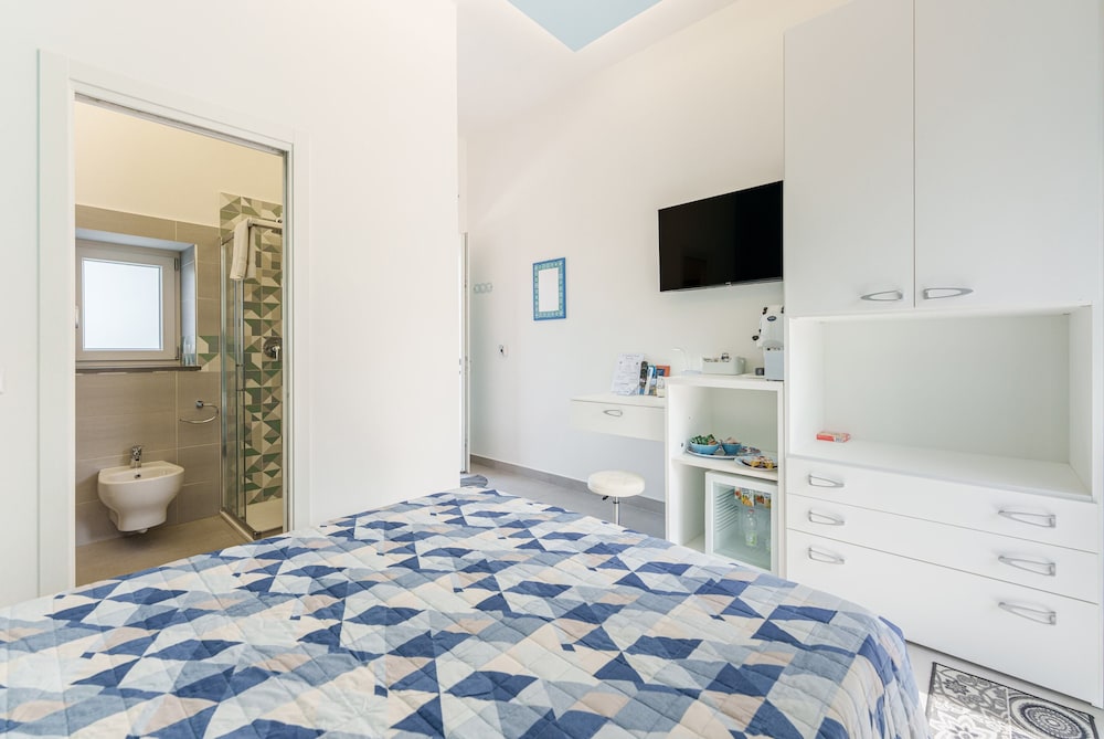 Comfort Room photo 3