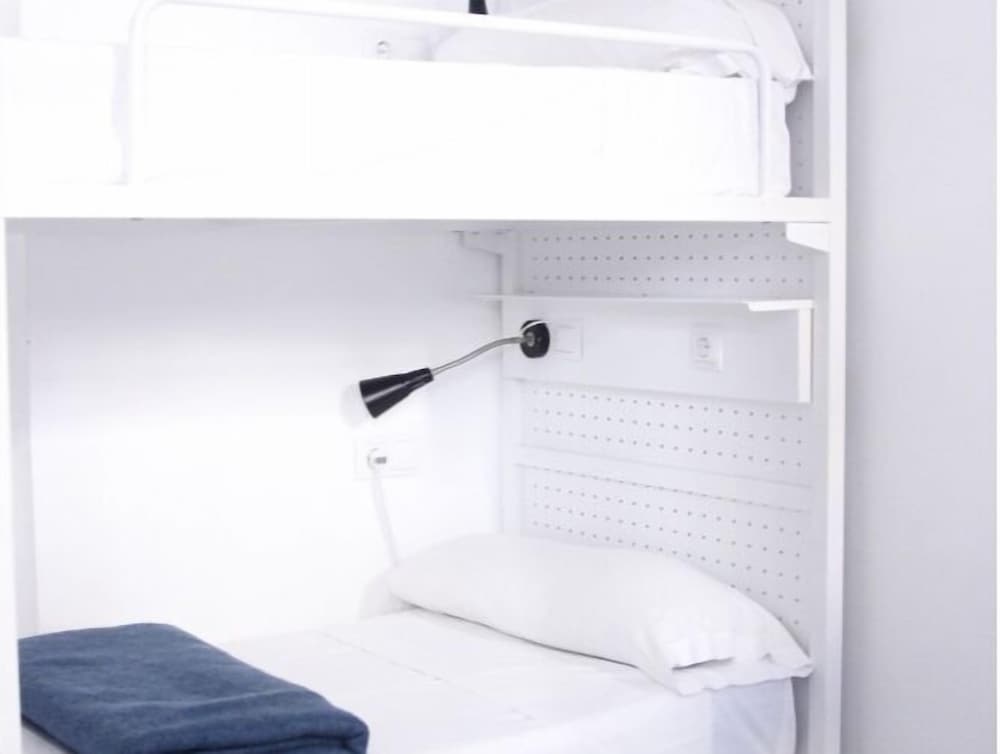 Economy Quadruple Room