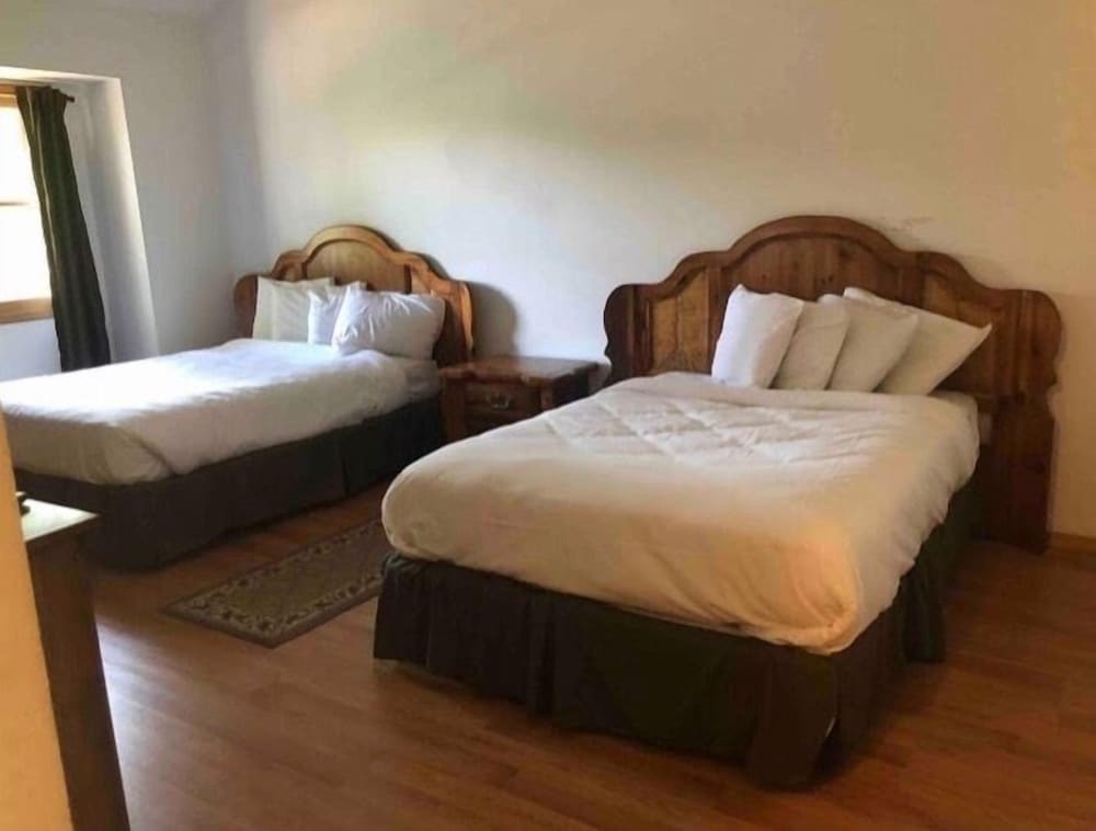 Townhome, 2 Bedrooms photo 1
