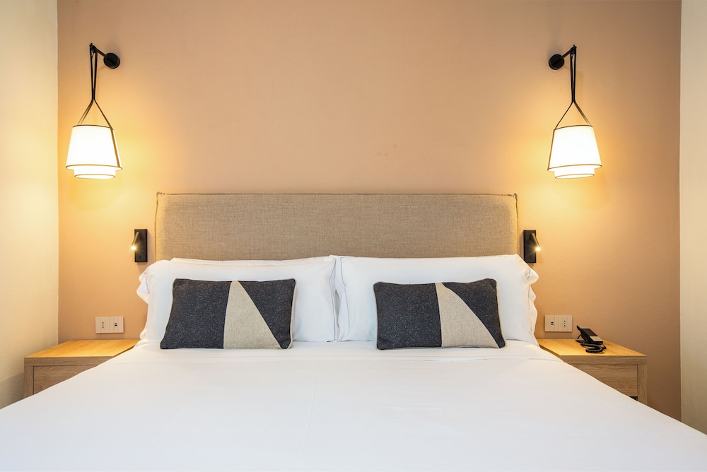 Standard Double Room photo 3