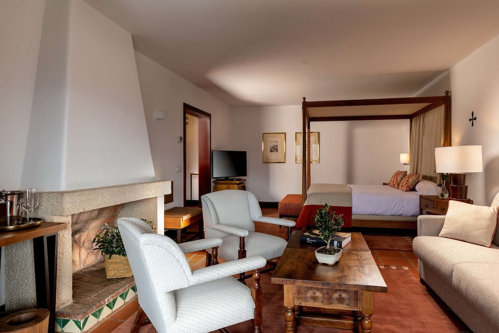 Superior Double or Twin Room photo 2