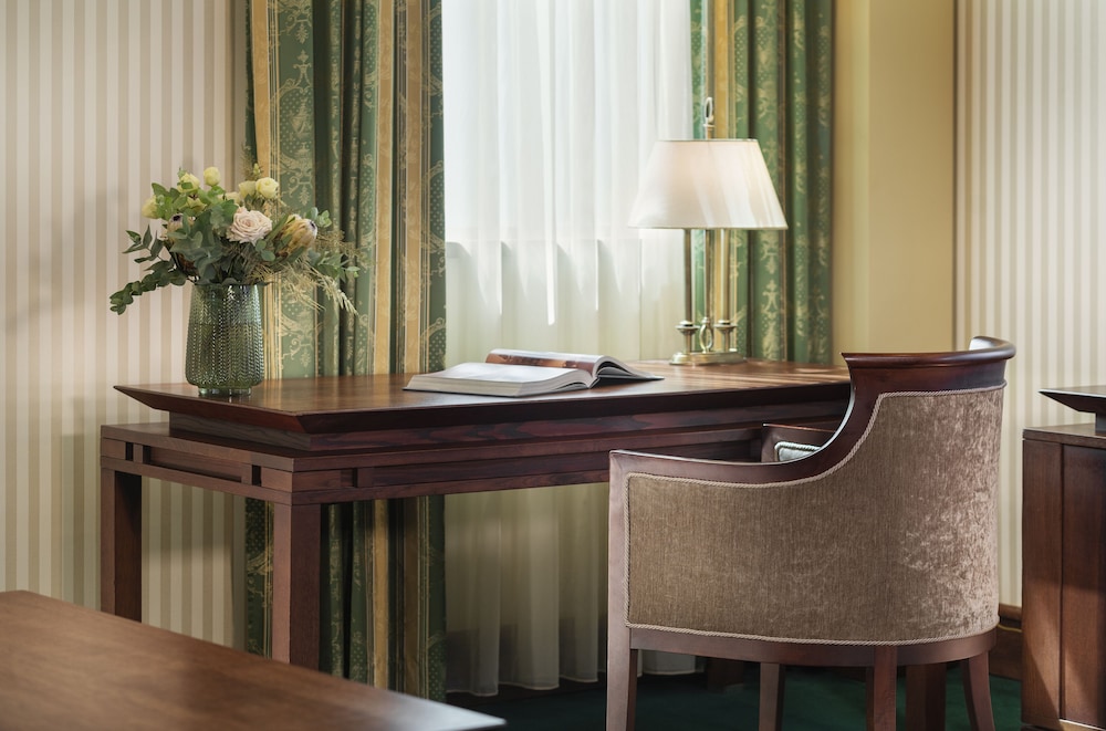 Superior room, extremely spacious and comfortable - Photo 10