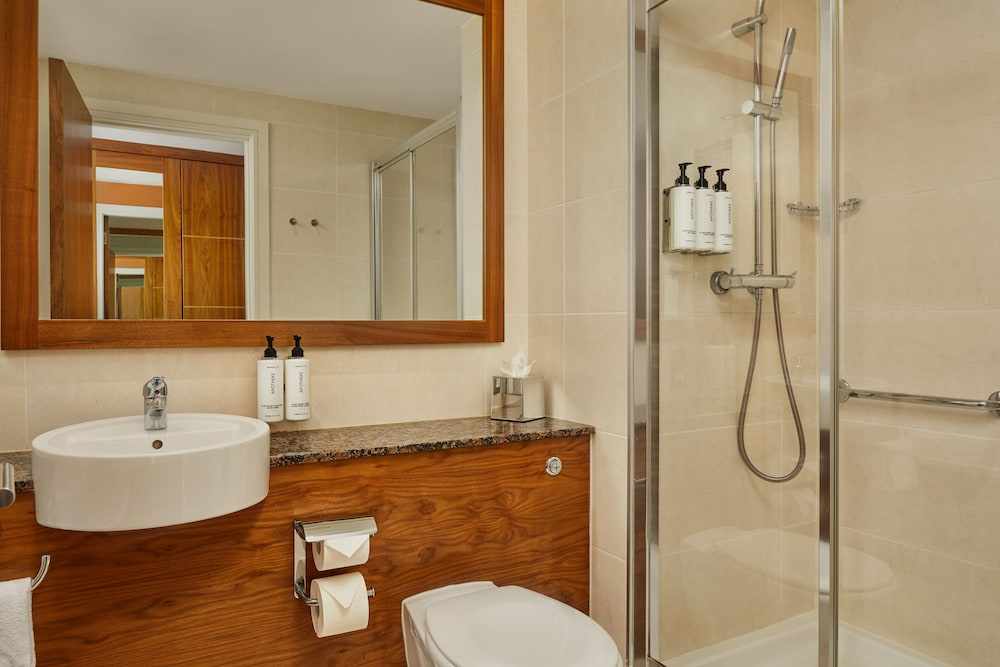 Standard Twin Room - Photo 3