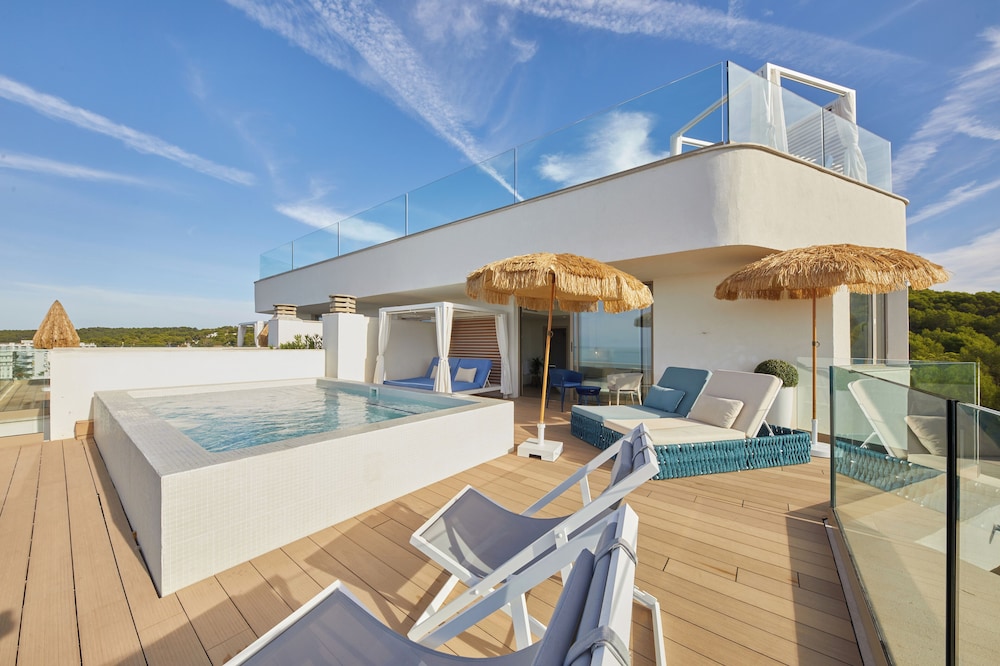 Grand Suite, Terrace (private pool) photo 3