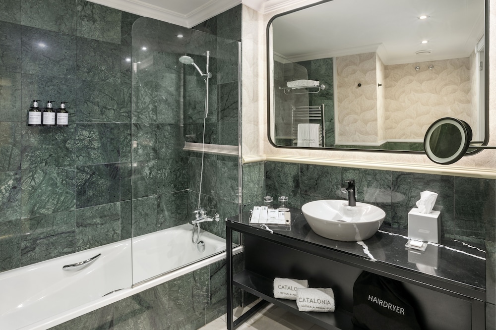 Premium Double Room - Photo 6