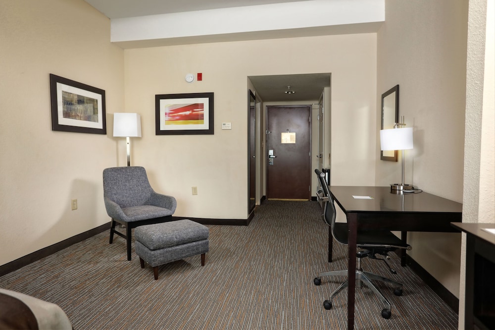 Room, Accessible, Microwave - Photo 2