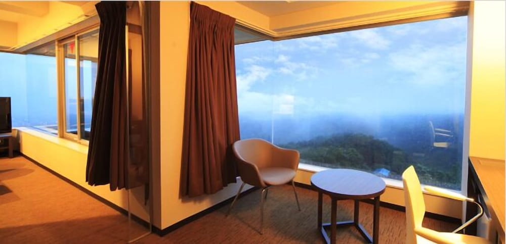 Deluxe Twin Room, Non Smoking - Photo 2