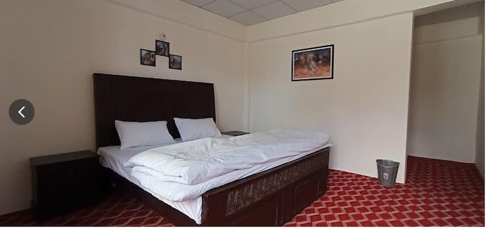 Standard Double Room - Photo 3