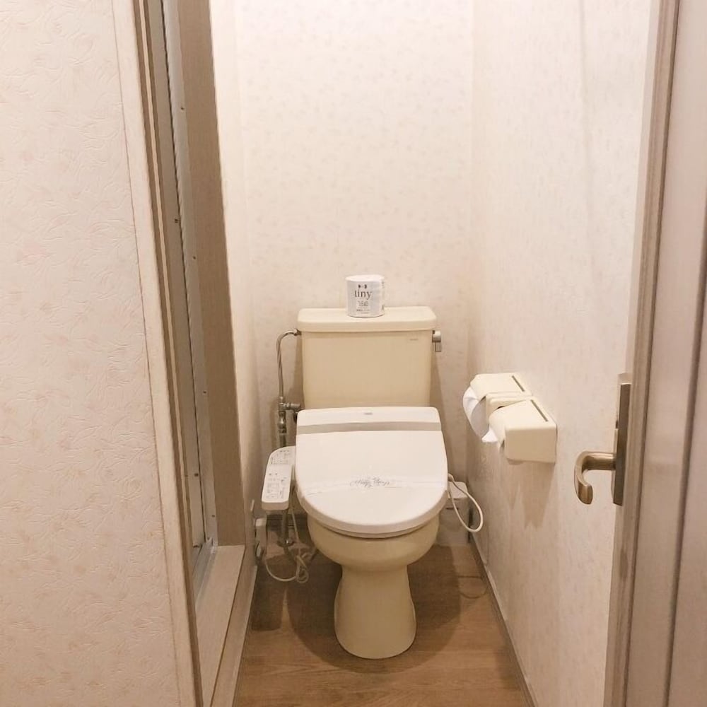 Twin Room - Photo 27