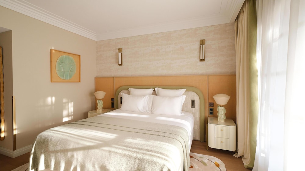 Executive Room - Photo 4