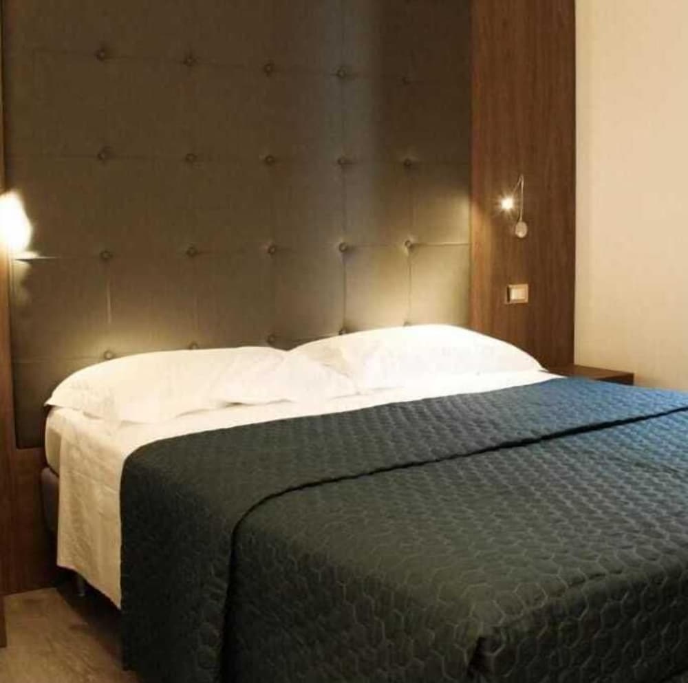 Superior Double Room, City View