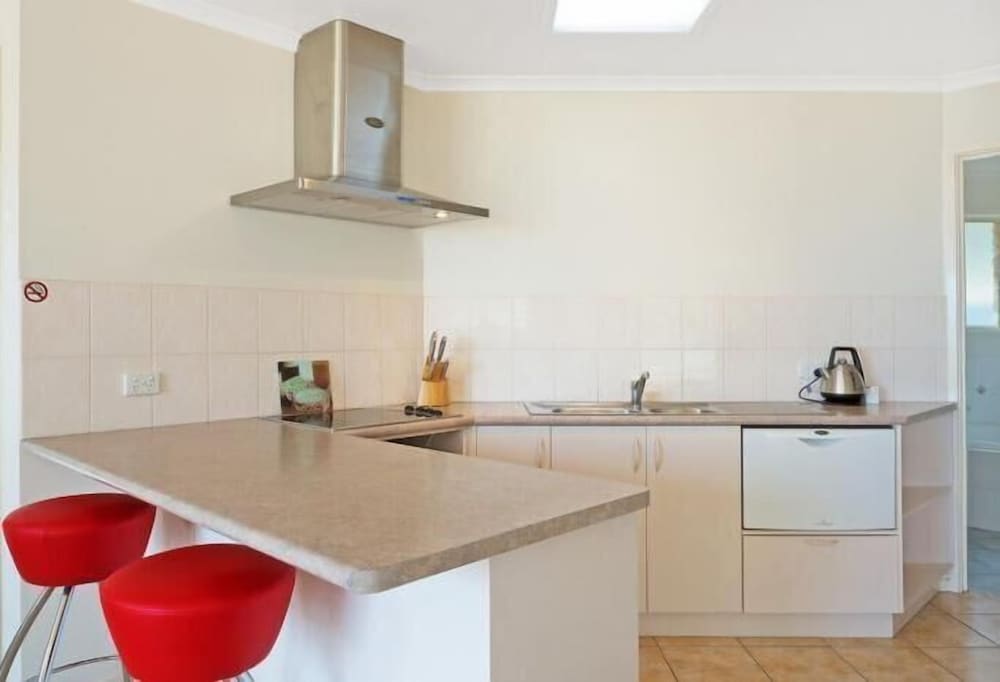 Deluxe Spa Cottage, 2 Bedrooms, Kitchen (Deluxe Spa Cottage) photo 2