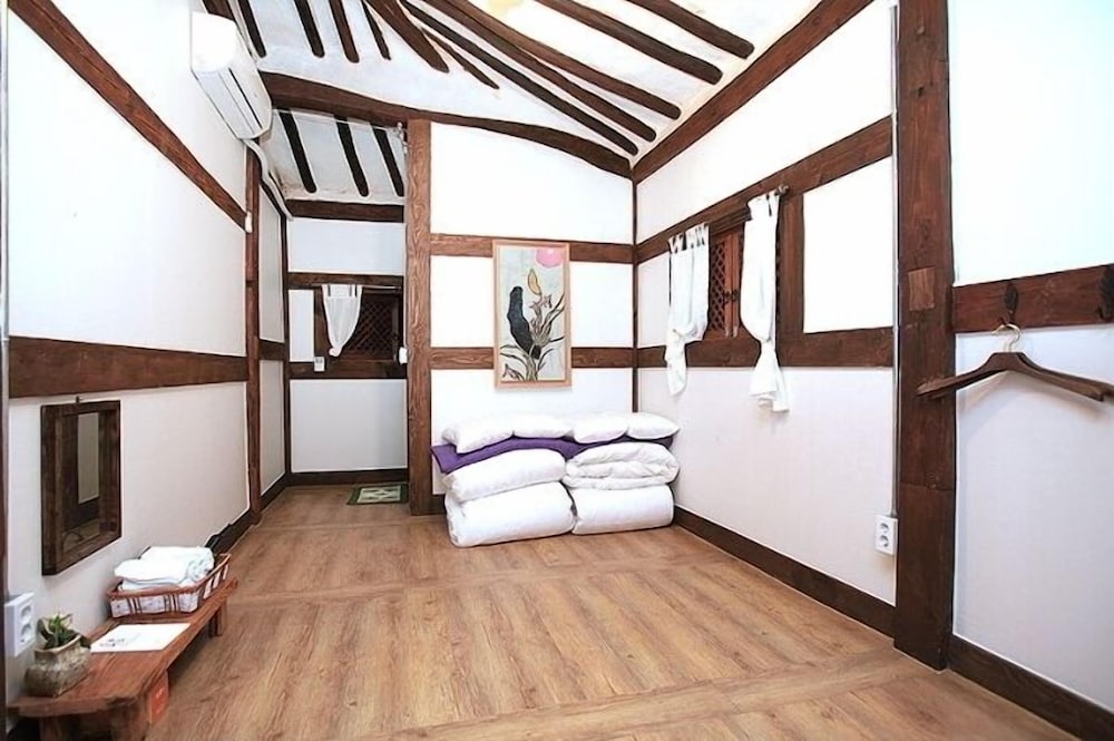 Room (Maesil) photo 2