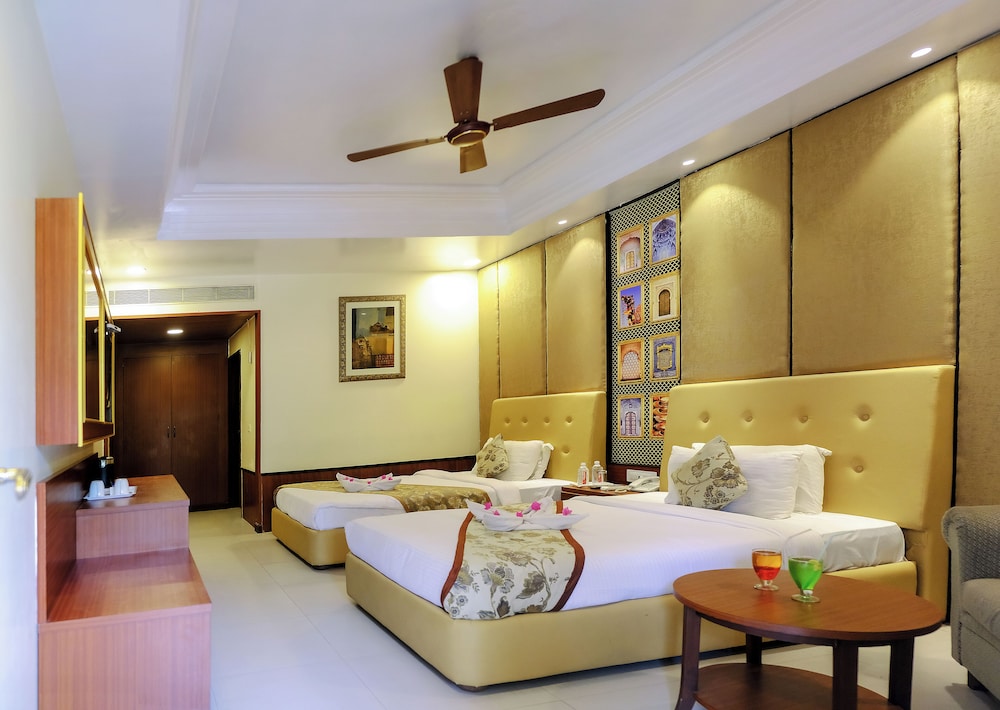 Superior Double or Twin Room photo 1