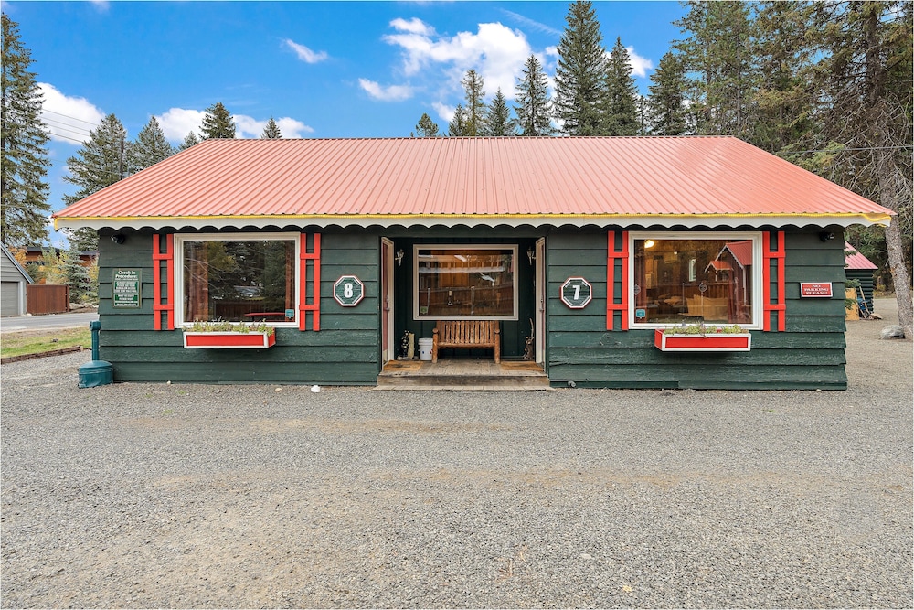Black bear bungalow