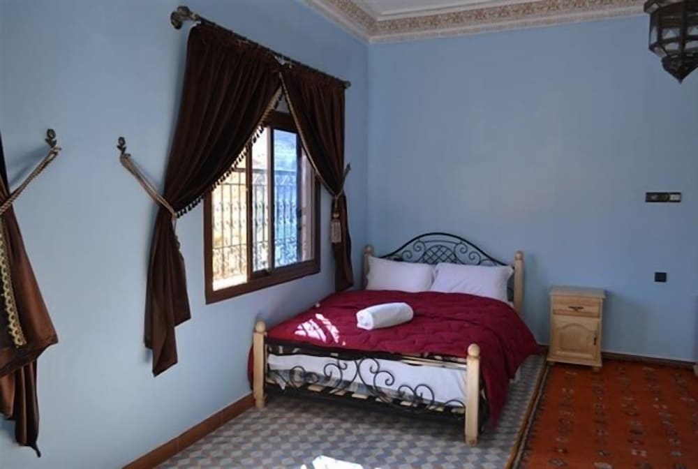 Standard Double or Twin Room - Photo 4
