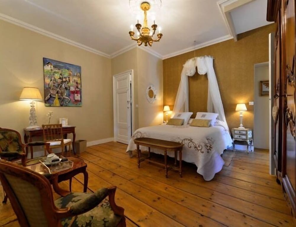 Luxury Double Room, Ensuite, Park View (La Lyonnaise) photo 1