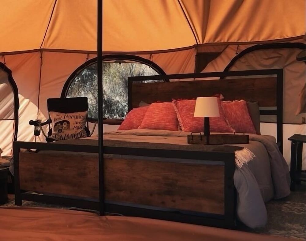 Luxury Tent, Mountain View photo 1