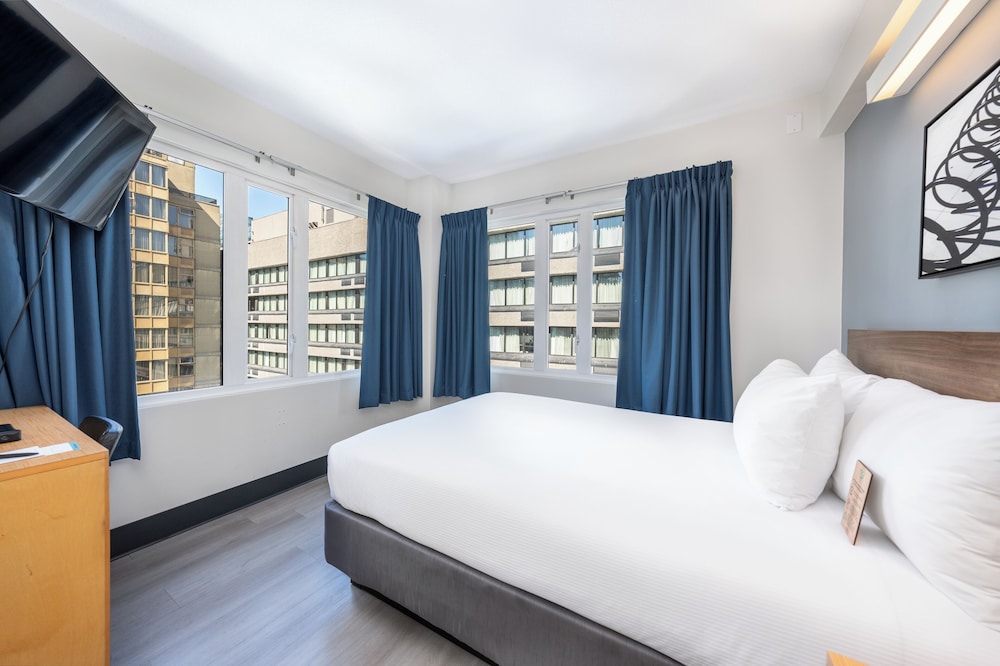 Room, 1 Double Bed, Private Bathroom