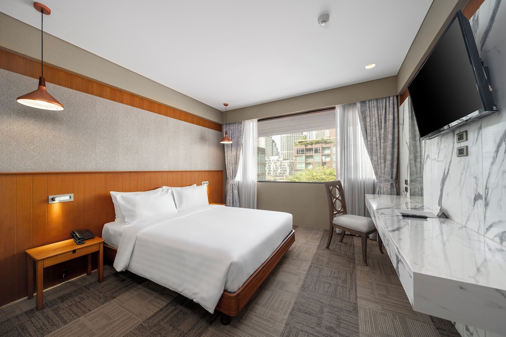 Deluxe Double Room, City View photo 2