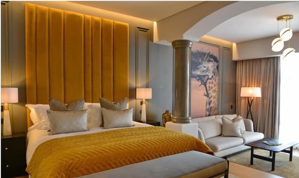 Executive Suite, City View photo 1