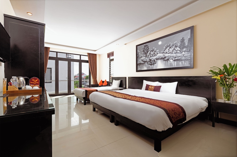 Triple Suite, Balcony With View