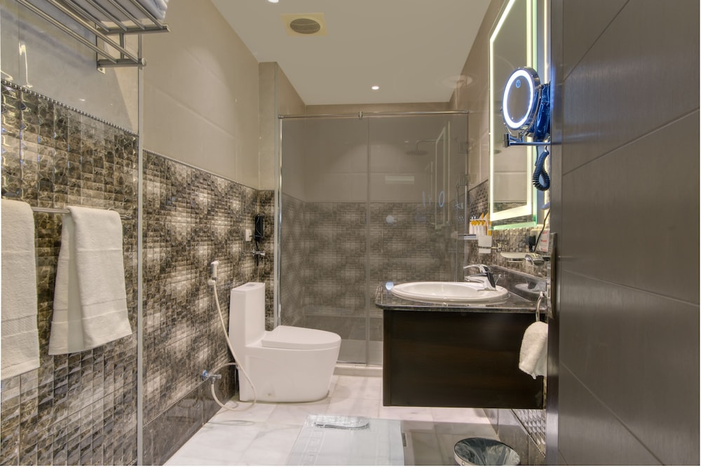 Standard Double Room - Photo 3