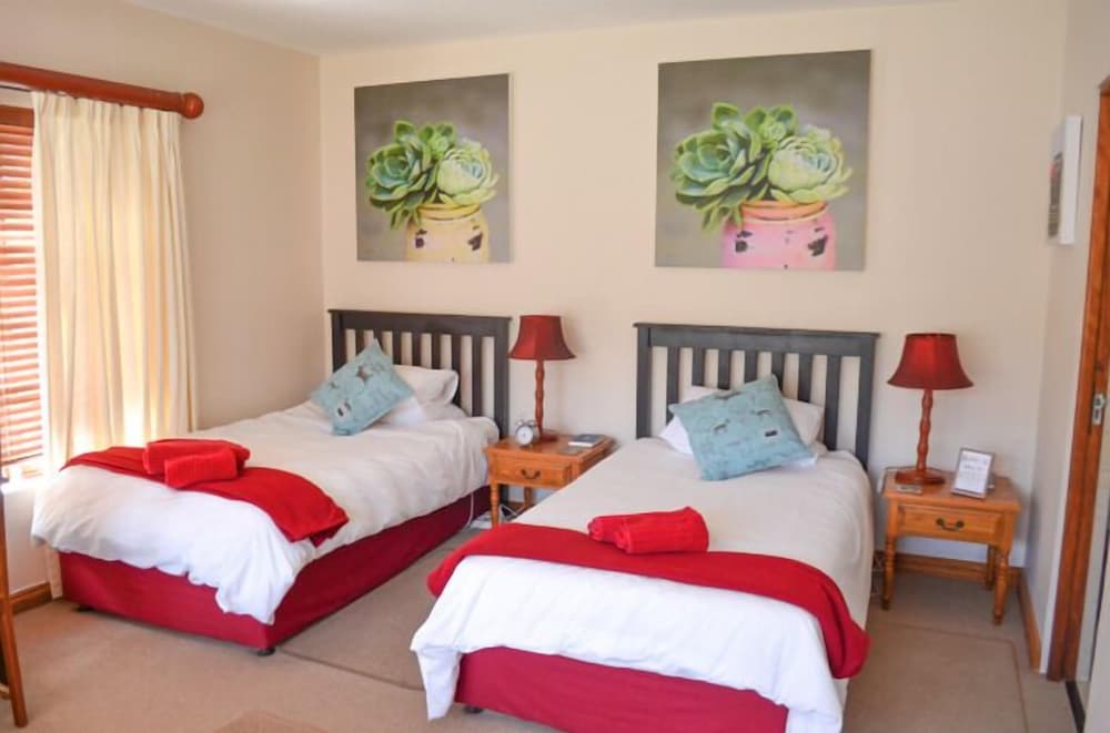 Standard Double Room photo 1