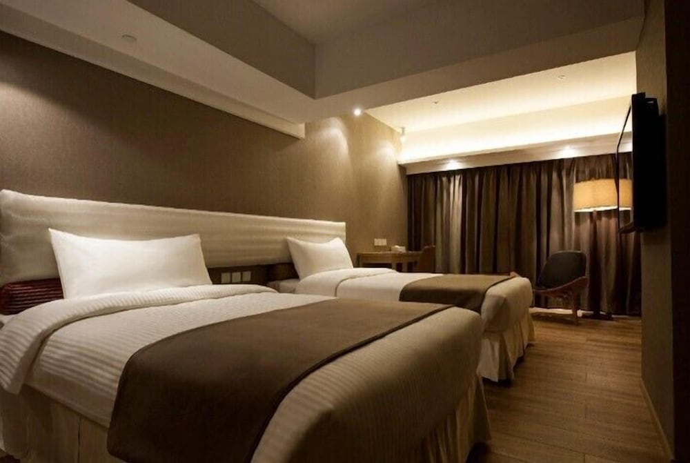 Executive Twin Room - Photo 1