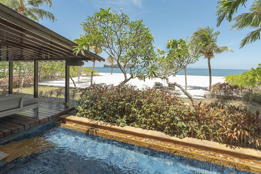 Beach Villa with Plunge Pool - Photo 7
