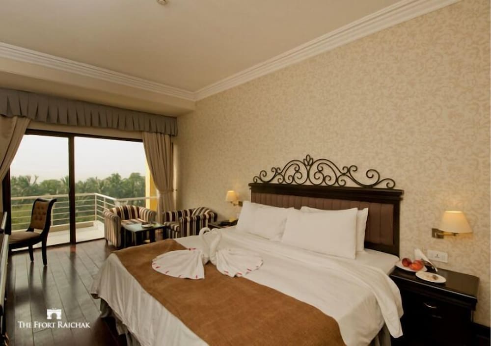 Superior River View Room