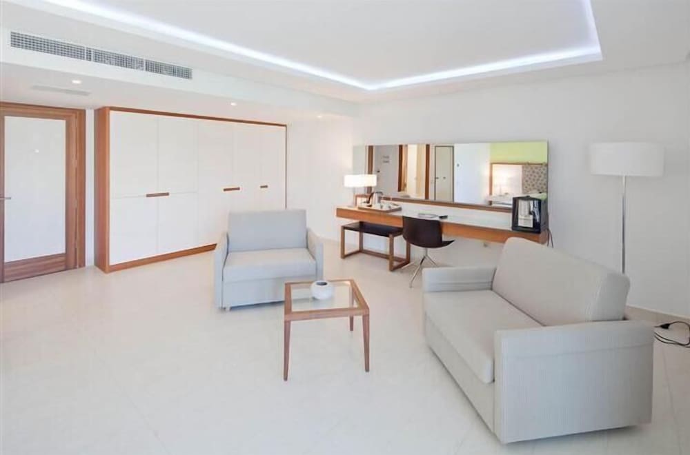 Junior Suite, Mountain View photo 2