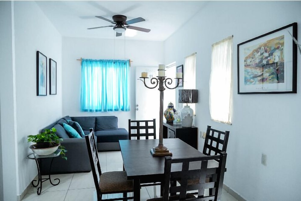 Luxury Apartment photo 2